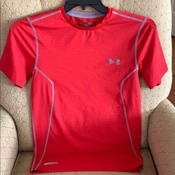 Under Armour Other - Under Armour tee shirt